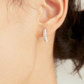フープ ピアス フープ ピアス 真珠輝き クリスタルフープピアス