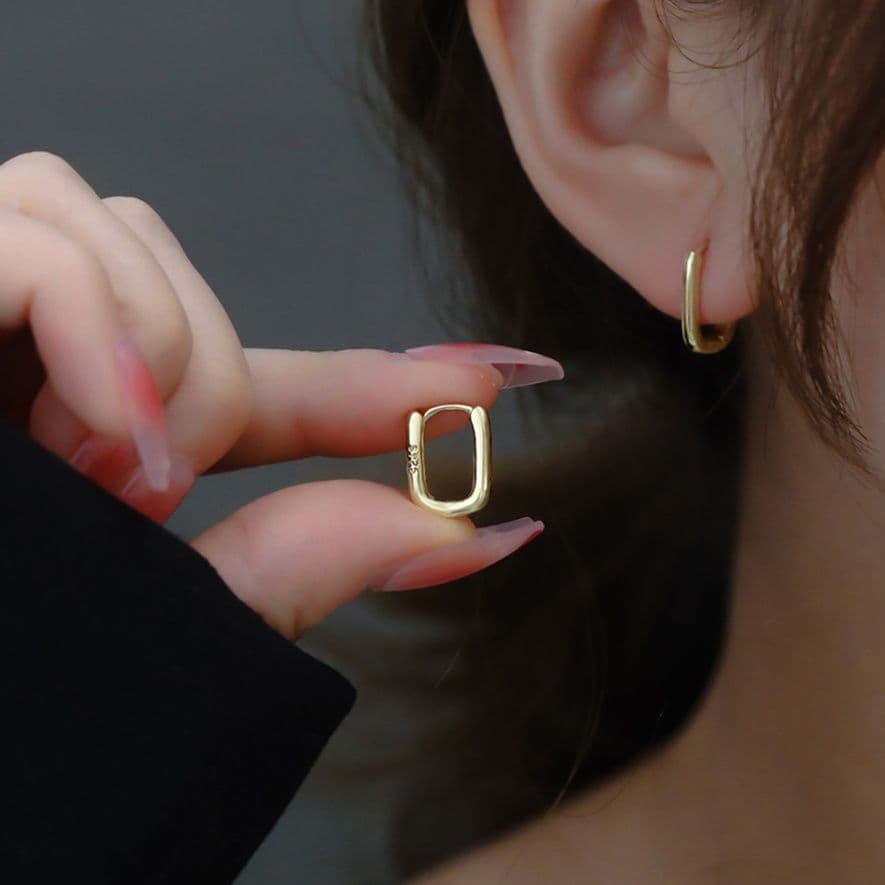 フープ ピアス 長方形 すっきり ミニマル フープ ピアス