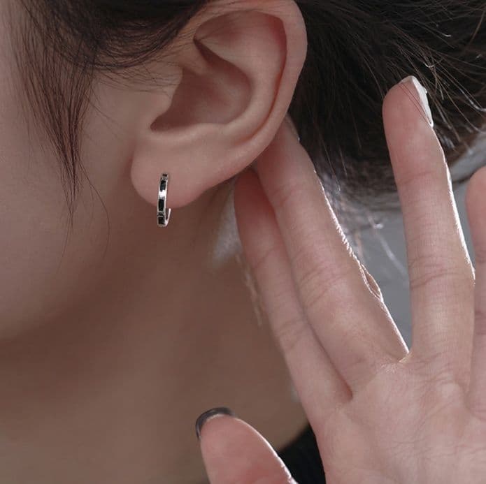 フープ ピアス フープ ピアス 繊細輝き ミニマル フープピアス