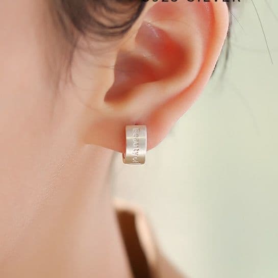 フープ ピアス フープ ピアス シンプル輝きフープ シルバーピアス
