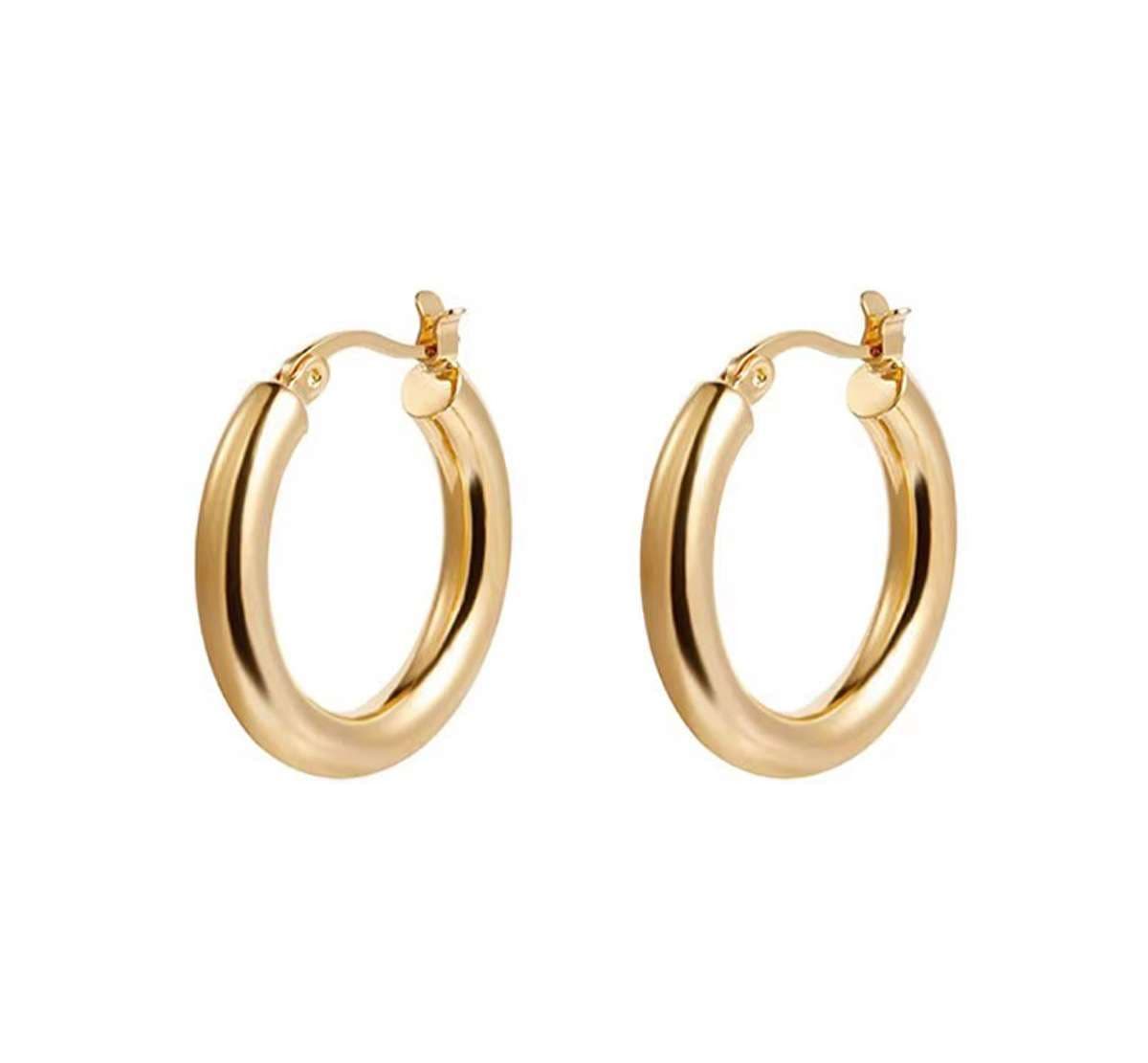フープ ピアス シンプル輝くフープピアス