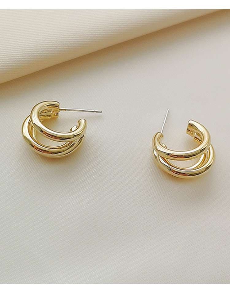 フープ ピアス 螺旋デザイン 三連フープピアス