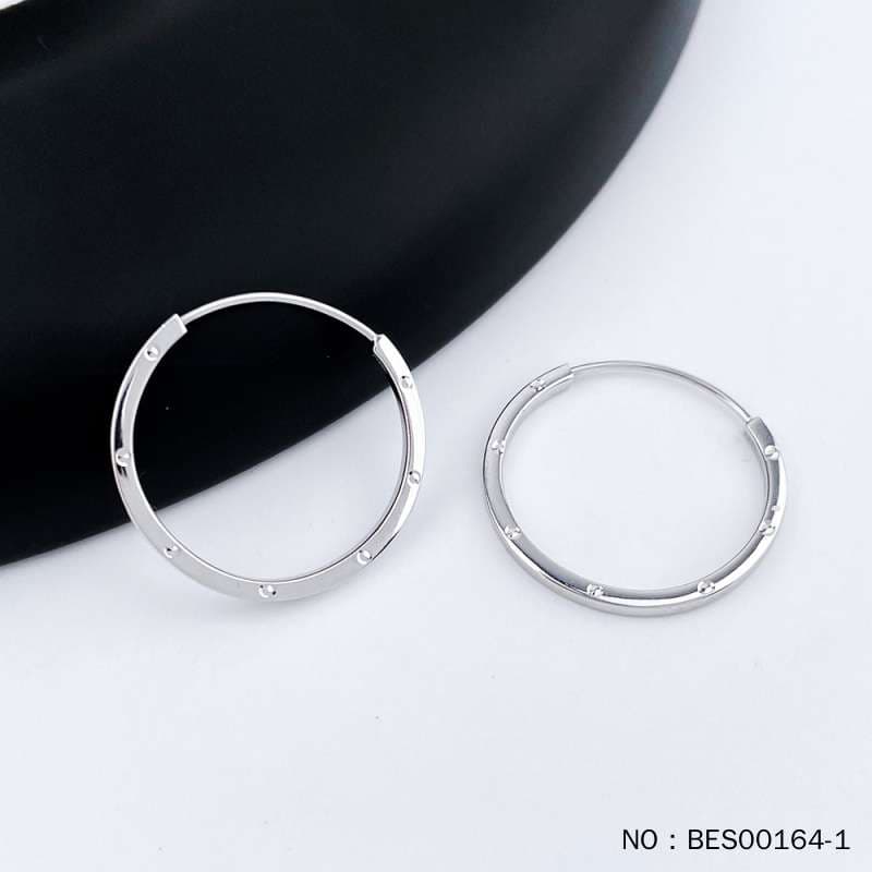 フープ ピアス 洗練ドットフープピアス