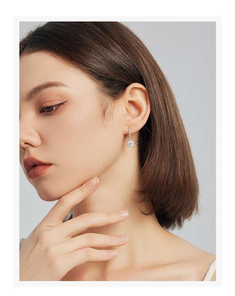 フープ ピアス 煌めき舞う フープダイヤモンドピアス