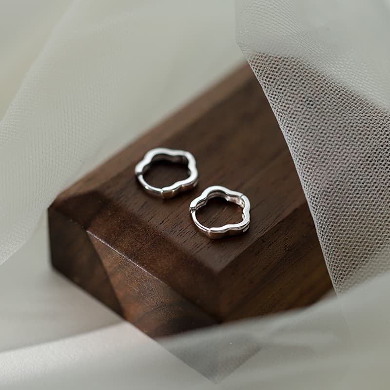 フープ ピアス フープ ピアス 波紋型 洗練フープ