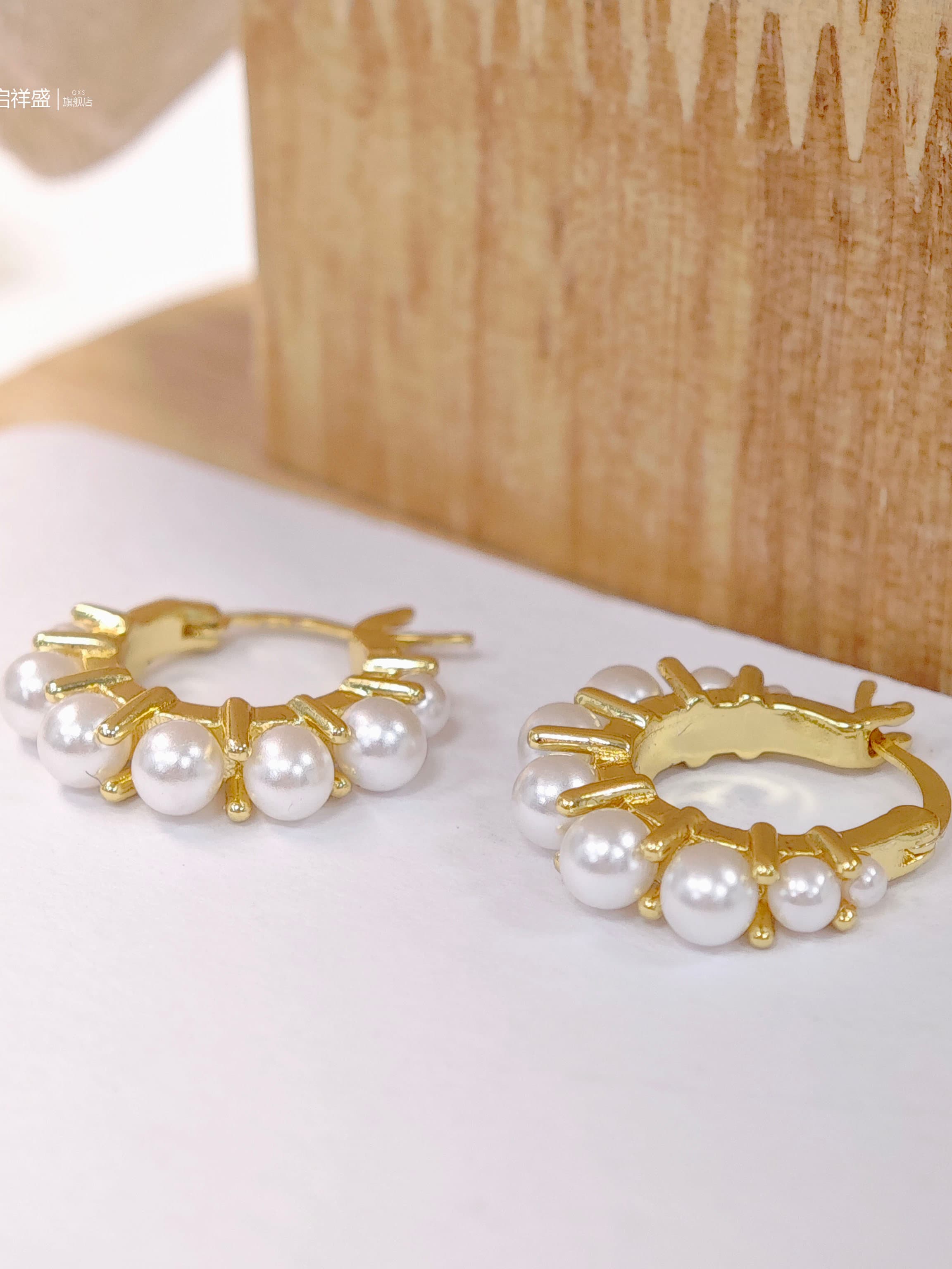 フープ ピアス フープ ピアス 輝く真珠の華やかフープ