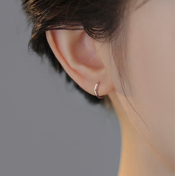 フープ ピアス シンプル輪型フープピアス