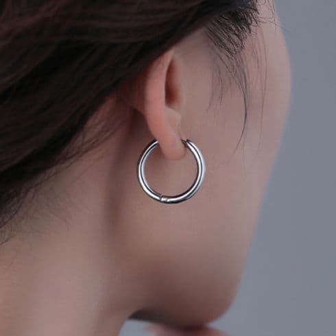 フープ ピアス シンプル輝き フープ ピアス