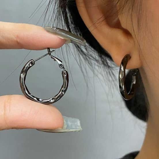 フープ ピアス フープ ピアス 螺旋デザイン 重ね付けフープピアス