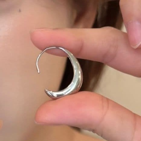 フープ ピアス フープ ピアス 月光輝くなめらかフープピアス