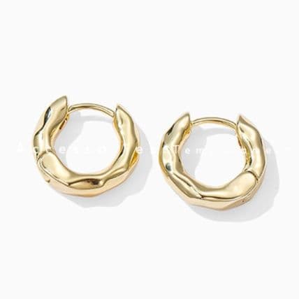 フープ ピアス フープ ピアス 波紋のような洗練フープピアス