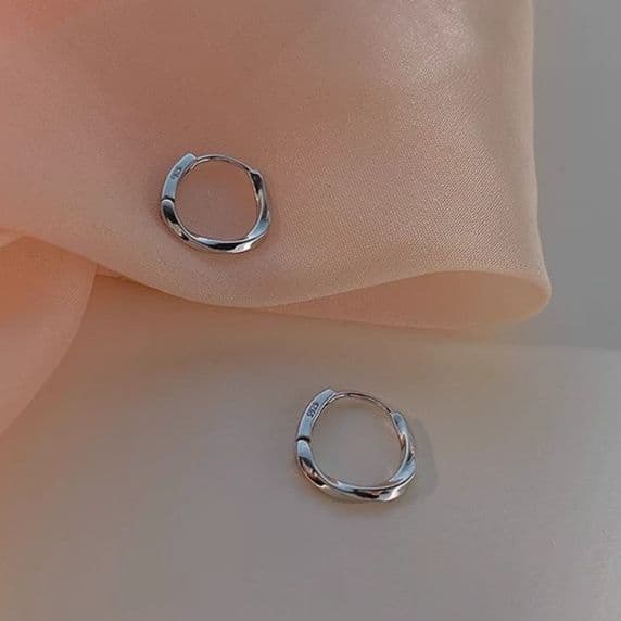 フープ ピアス フープ ピアス 洗練六角形フープ純プラチナピアス