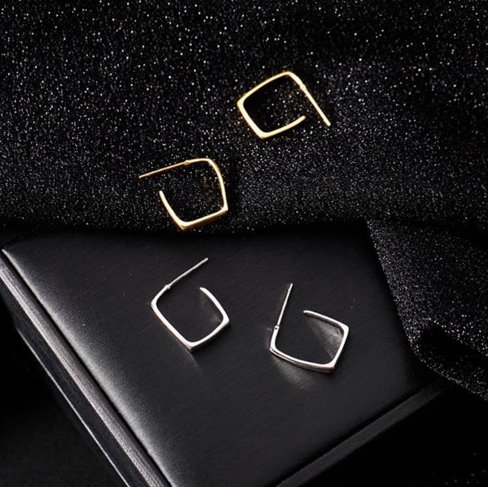 フープ ピアス フープ ピアス 四角形のミニマル輝き