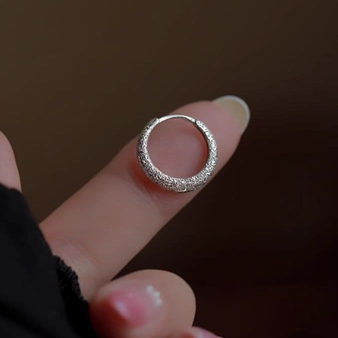 フープ ピアス フープ ピアス 霜面仕上げ極細フープピアス