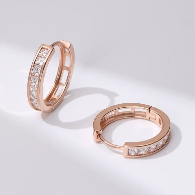 フープ ピアス きらめき輝石 フープ ピアス
