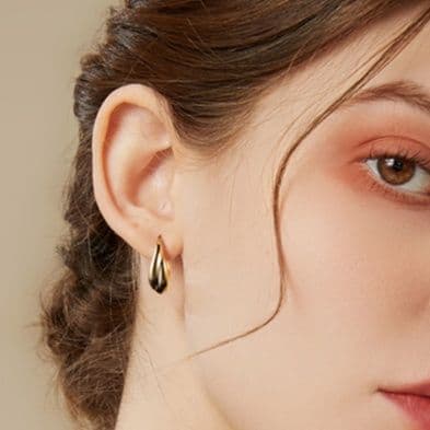 フープ ピアス フープ ピアス 交差ねじれフープピアス