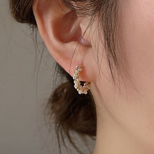 フープ ピアス フープ ピアス 小粒パール輝く月夜のフープ
