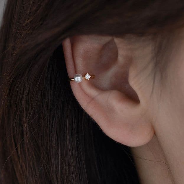 フープ ピアス 星座モチーフパールフープピアス