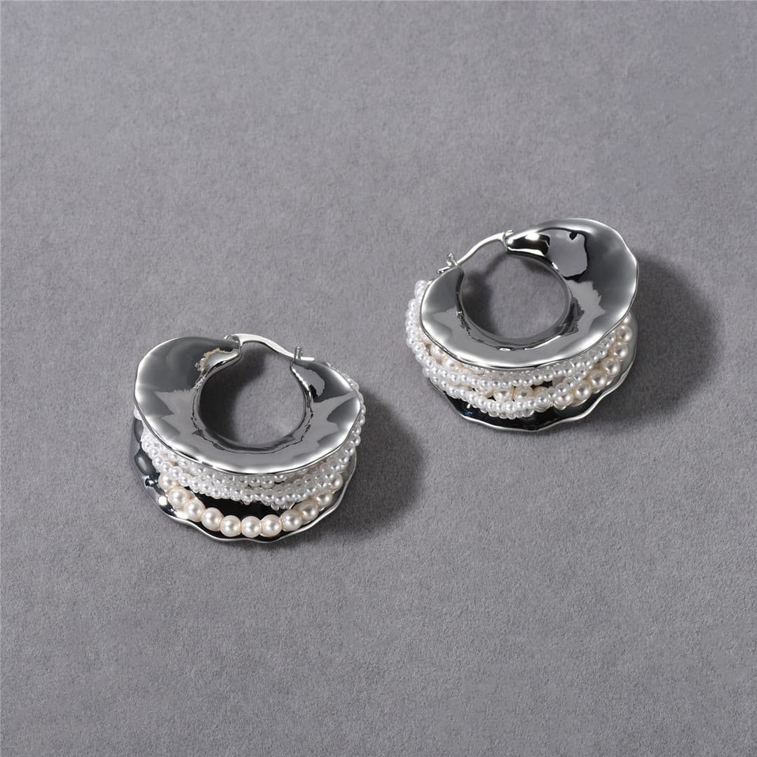 真珠波重ねフープ ピアス