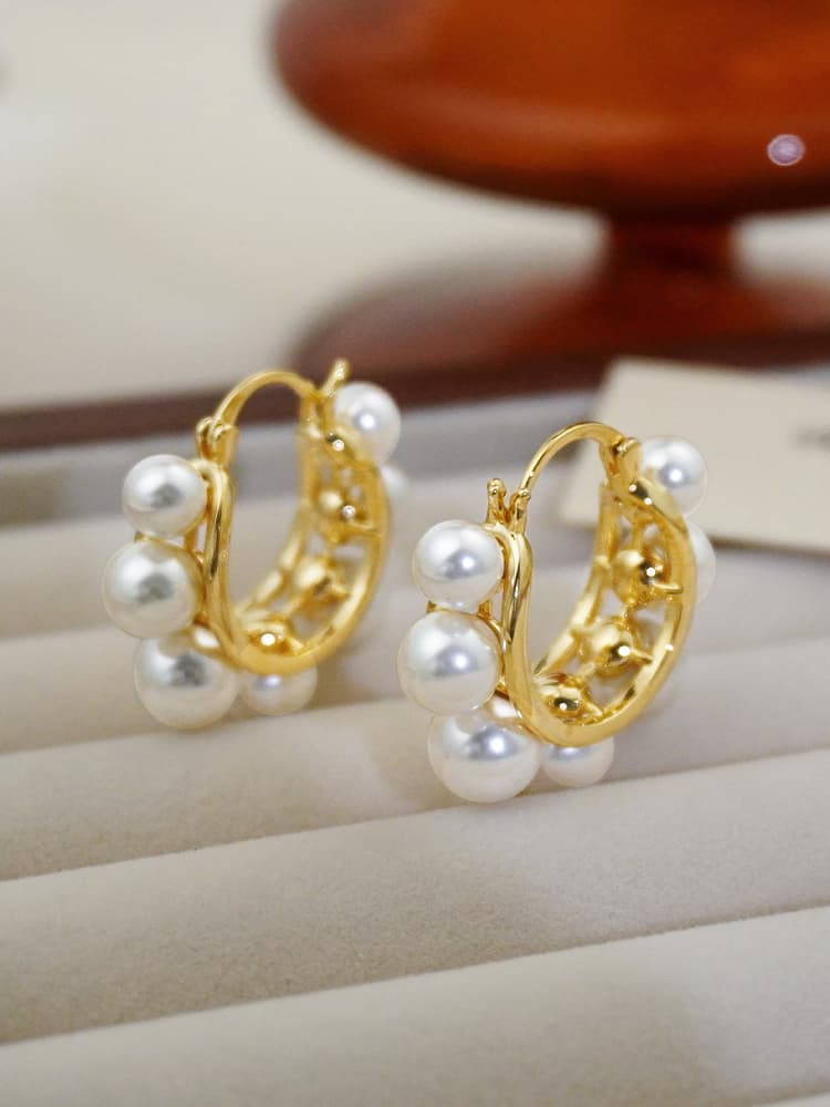 フープ ピアス フープ ピアス 真珠の花輪フープピアス