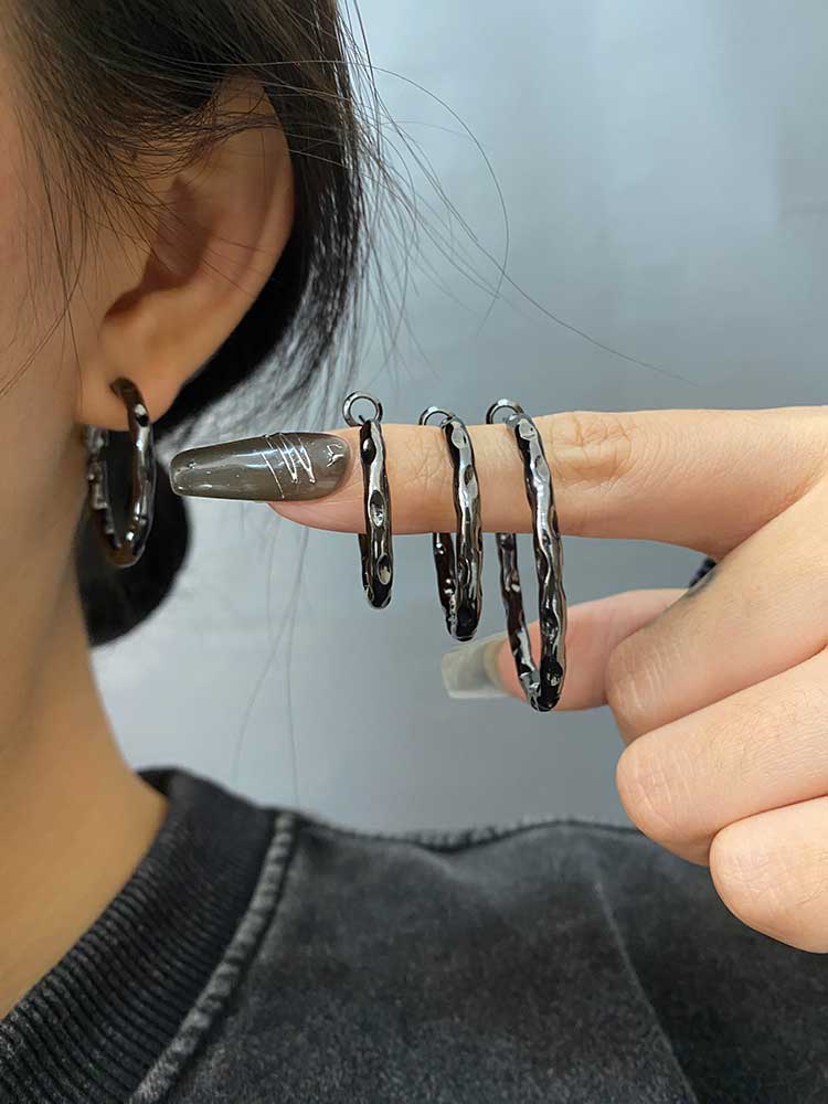 フープ ピアス フープ ピアス 螺旋デザイン 重ね付けフープピアス